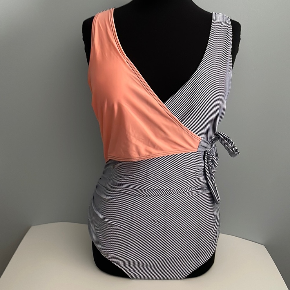 5/$25 Colour Block Tie Side One Piece Swimsuit Size S